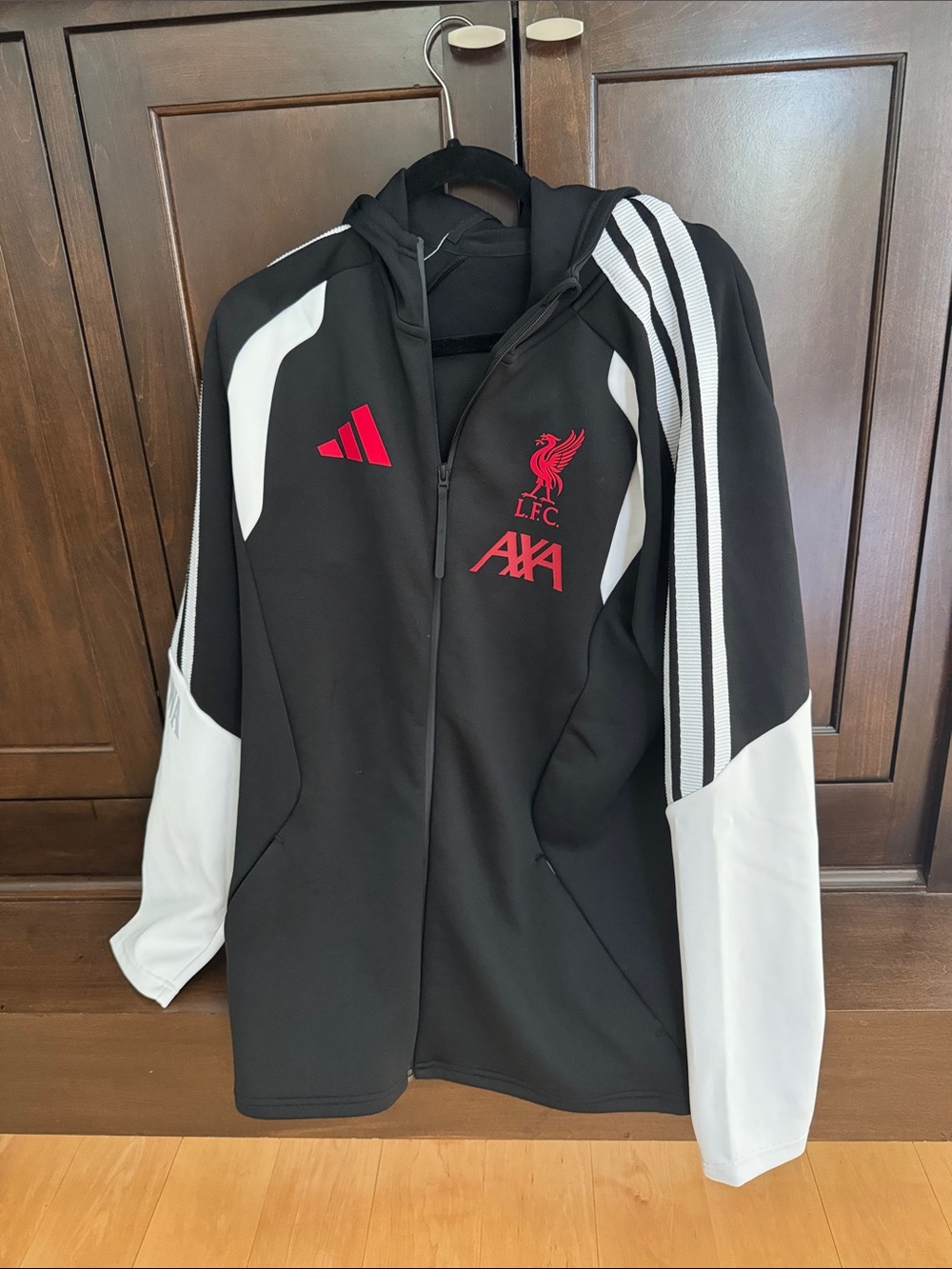 Liverpool FC Black & White Training (26/27) Jacket with Red Logo